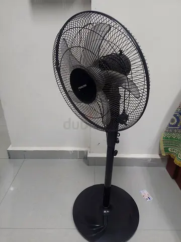 Nikai standing fan for sale in excellent condition