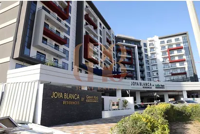Stylish Studio for Sale in Joya Residence | Fully Equipped Kitchen