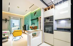 Upgraded &amp; Furnished | Near Metro | Chiller Free