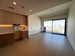 High floor | Park View | Vacant