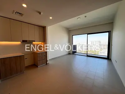 High floor | Park View | Vacant