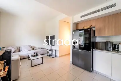 Single row | Landscaped | Premium Community