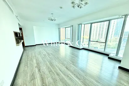 Huge Layout | Marina View | Chiller Free