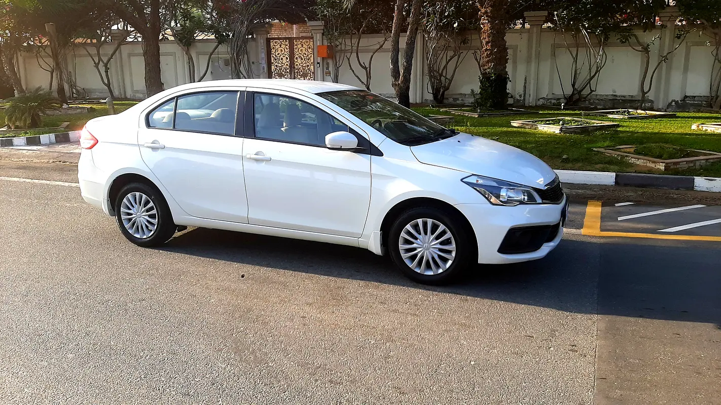Suzuki Ciaz 2022 — photo 1 of 12