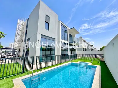 Move In Now | Private Pool | Unfurnished