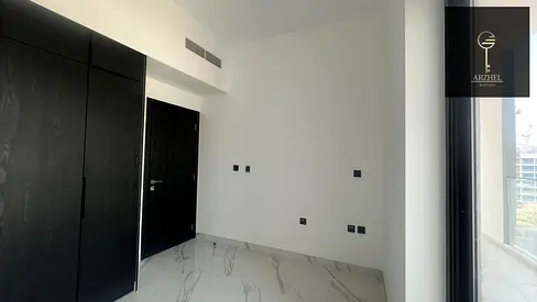 Semi Furnished | Corner Unit | Prime Location