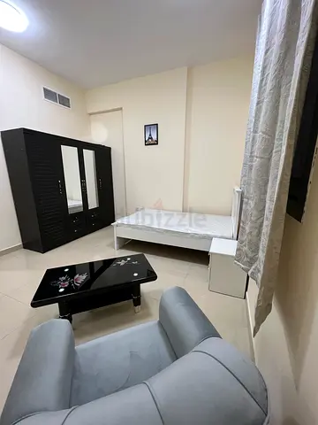 Master bedroom, fully furnished available for rent in ladies apartment