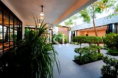 Single Row| Big Plot |Step Inside Elegance