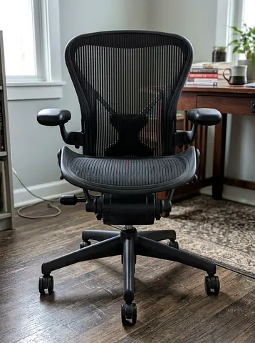 Hermanmiller aeron chair