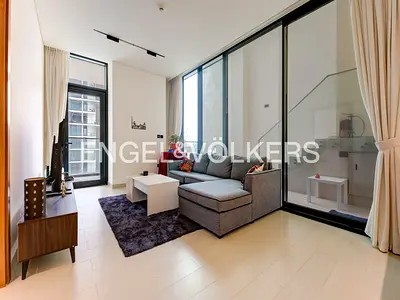 Upgraded | Private Jacuzzi | Open Plan