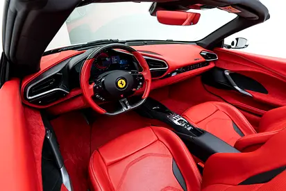 2025 Ferrari 296 GTS 缩略图 17