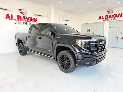 جي ام سي سييرا AT4 6.2 اسود /اسود 2023 خليجي