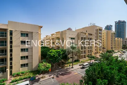 Well-Maintained Unit with Community View