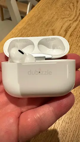 AirPods Pro (2nd Generation) – Left Earbud + Case (Missing Right Earbud)