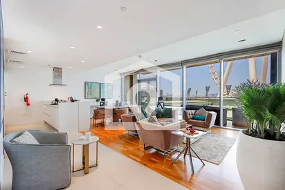 Livbnb-2BR Suite In Bluewaters with Ain Dubai View