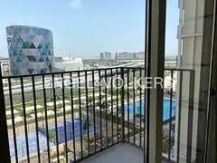 Corner Unit with Pool &amp; Mall View | Vacant on Transfer