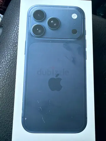 Apple iPhone17 pro 512GB  (boxed) - Blue, with accessories