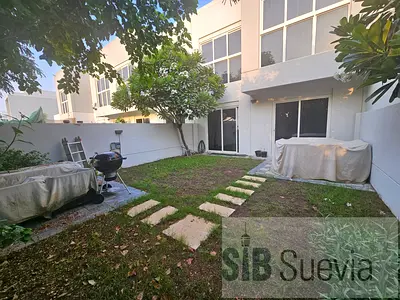 3 Bed | Landscaped | Vacant