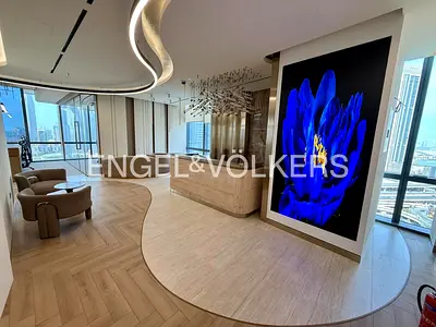Vacant | Turnkey Office | Skyline Views
