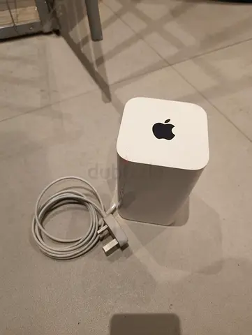 Apple AirPort Extreme (Wireless Router) - Good Working Condition