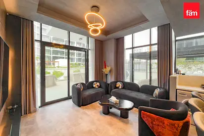 Vacant | Fully Upgraded | Fully Furnished