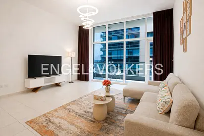 Fully Furnished | Large Layout | Vacant