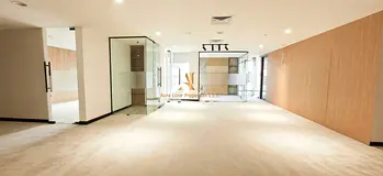 Newly Upgraded Office: Sheikh Zayed Road Prime Location