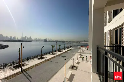 Burj Khalifa View | Vacant | Large Balcony