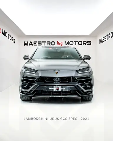 Lamborghini Urus 2021 GCC Specs - Pristine Condition- Full Carbon