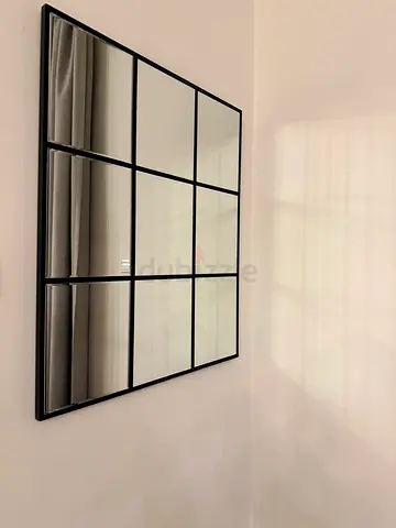 Grid-style decorative wall mirror (9 panels) - Black frame