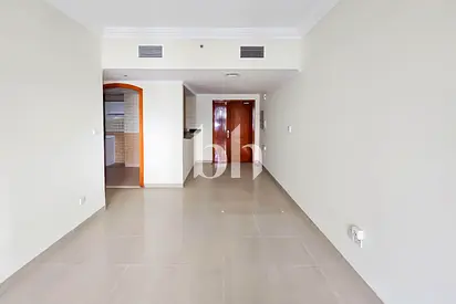 Vacant | Balcony | Spacious Layout