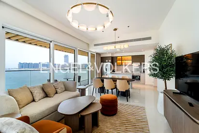 Branded | Palm View | Direct Beach Access