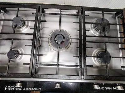 5-burner stainless steel gas hob — used, working