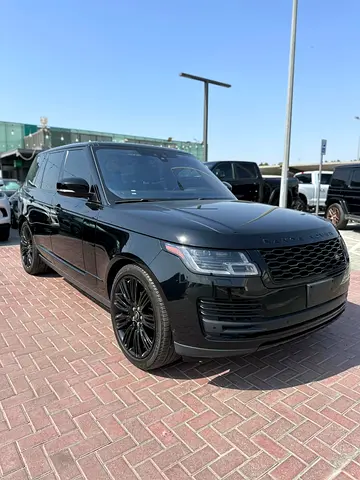 Land Rover Range Rover Vogue HSE 2022 Clean Title Lush Condition