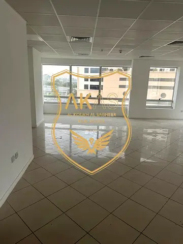 SPACIOUS OFFICE CLOSE TO METRO JUST 108k