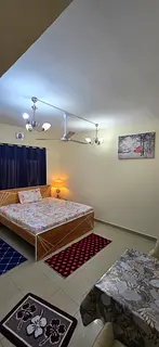 ONLY  F0R COUPLE BED  ROOM READY TO MOVE AVAILABLE NOW,  NEAT AND CLEN FAMILY BUILDING   APARMEANT