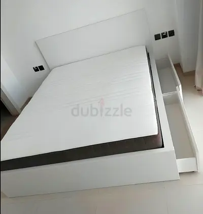 IKEA malam queen‑size bed (160 × 200 cm) with 2 storage drawers underneath and an IKEA mattress ✨