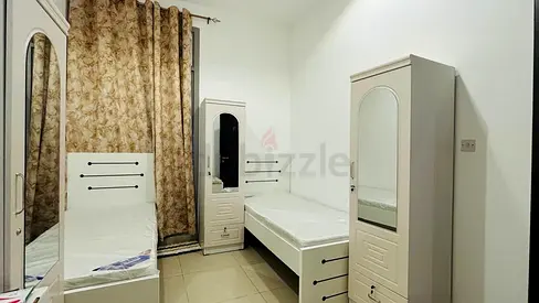 BED SPACE EXECUTIVE BACHELOR