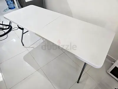 Foldable White Table for Picnic, Camping, Outdoor, Garden