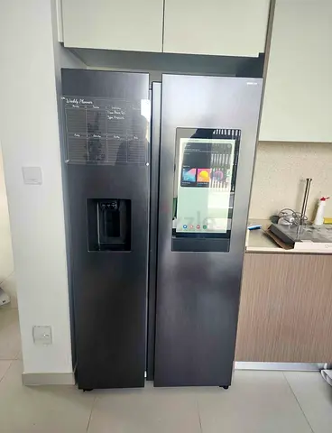 Samsung Family Hub Side-by-Side Smart Refrigerator - Black Steel