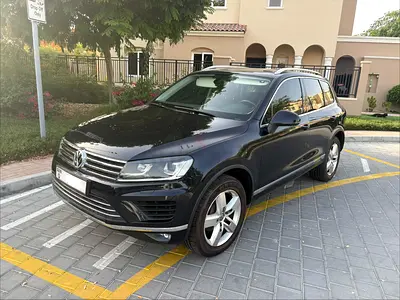 VW Touareg Full Option | GCC | Full Service History | Panorama