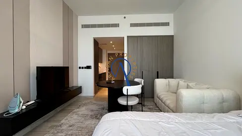POOL VIEW | BRANDNEW BUILDING | EXCLUSIVE UNIT