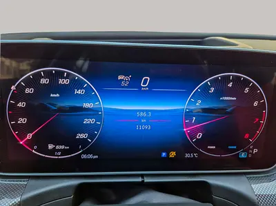 2025 Mercedes-BENZ C-CLASS — миниатюра 16