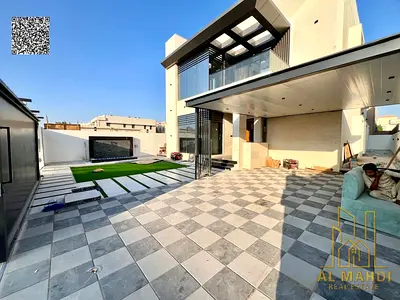 فيلا بتصميم عصري وتشطيبات راقية شامل المكيفات