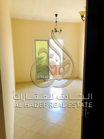 للسكن العائلي الراقي في البوطينة – غرفة وصالة بلكونة، مطبخ جديد كلياً، وتسهيلات دفع ممتازة! الوصف العام: اغتنم الفرصة الآن للسكن في شقة (غرفة وصالة) ت