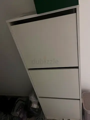 Shoes cabinet