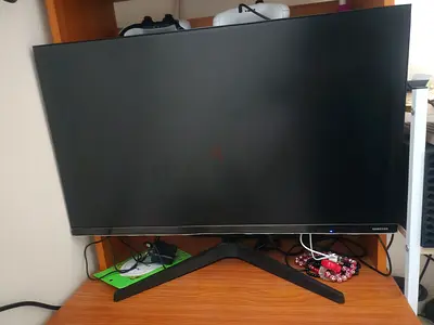 Samsung 27 Inch Full HD Monitor