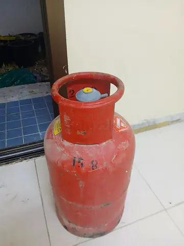 Gas cylinder