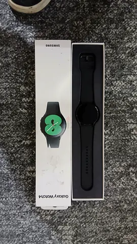 Samsung Galaxy Watch4 (40mm) — Black, Good Condition