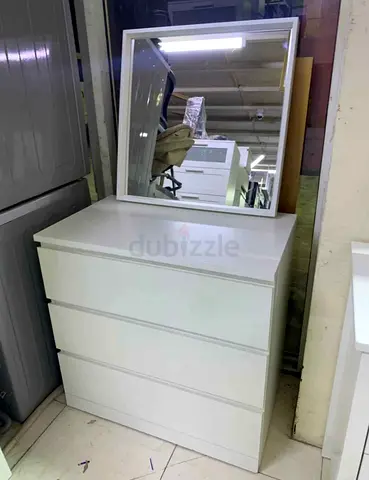 White 3-Drawer Dresser with Mirror - Modern Minimalist
